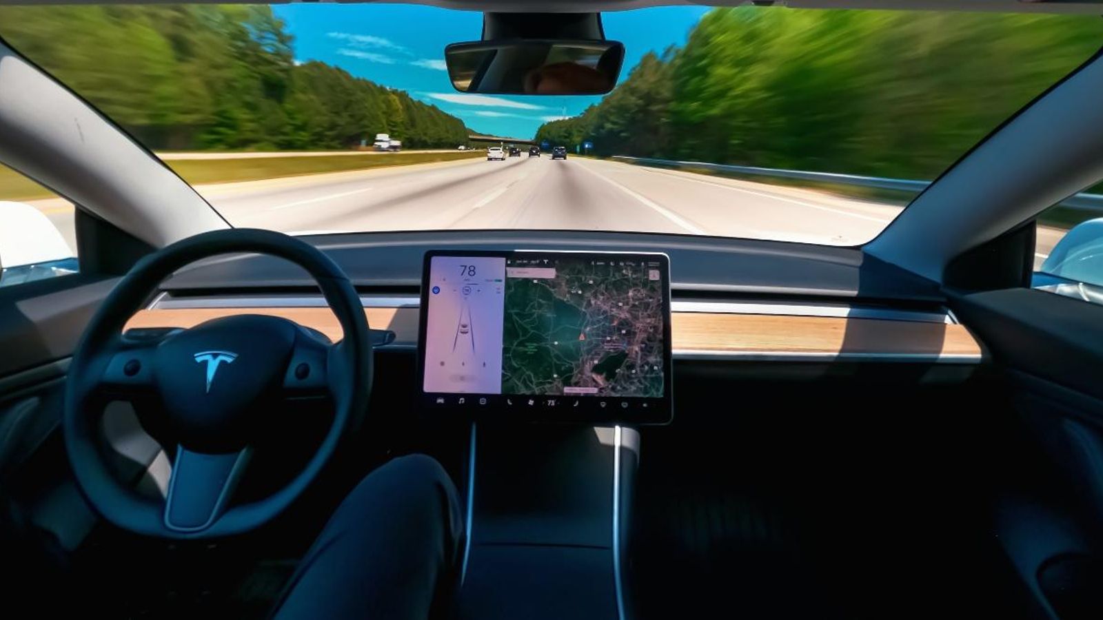 Cotxe sense conductor