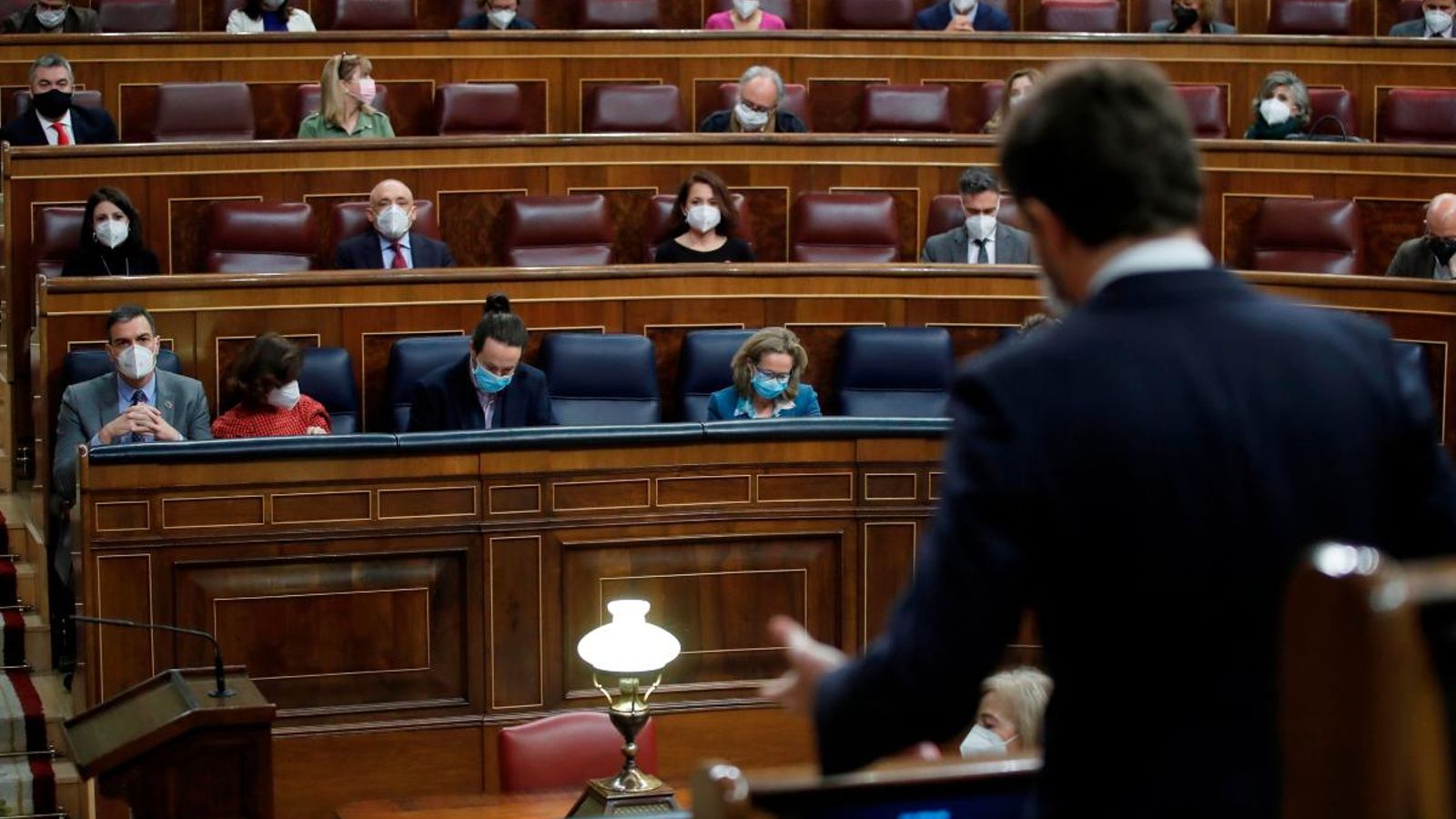 Pablo Casado pregunta al president del Govern Pedro Sánchez al Congrés