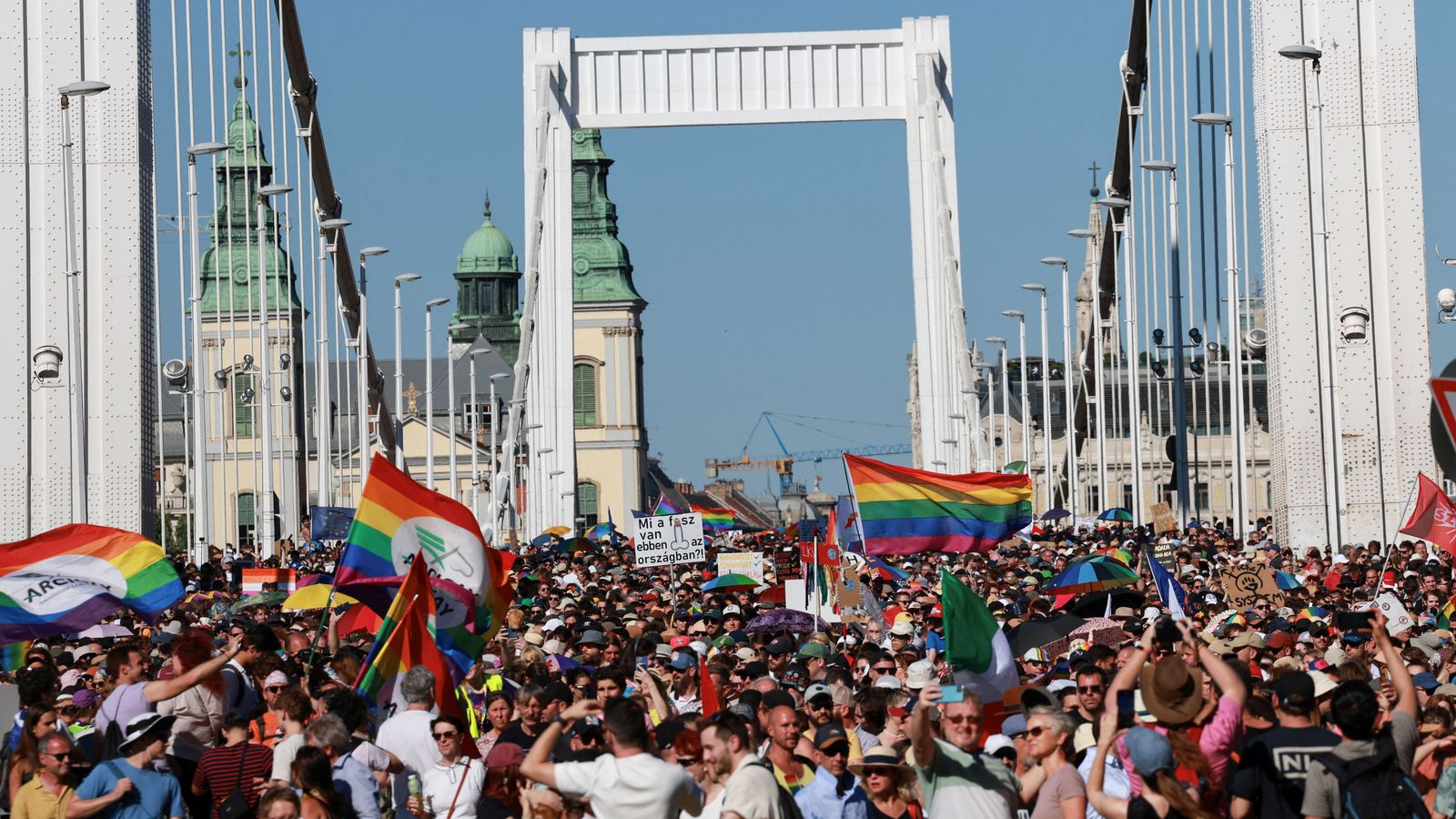 Budapest clama per la diversitat