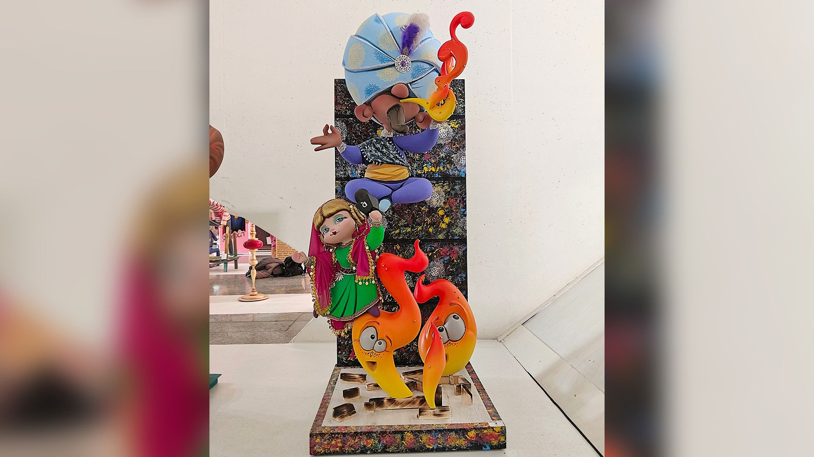 “Nàmaste, benvinguts al mercat de Russafa!“