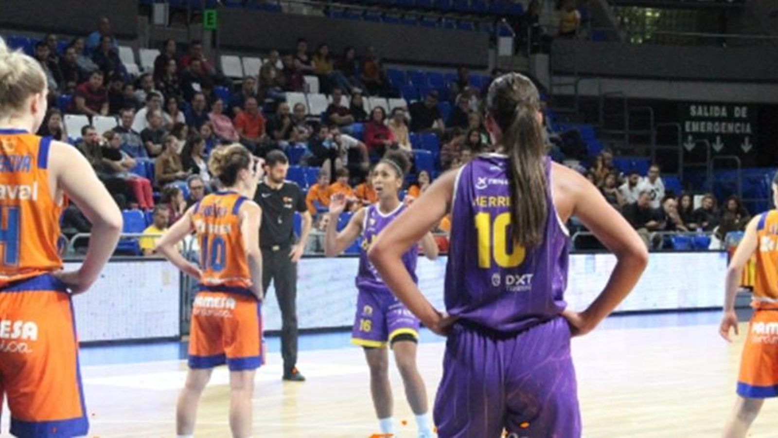 Les taronja han anat sempre per darrere en el marcador