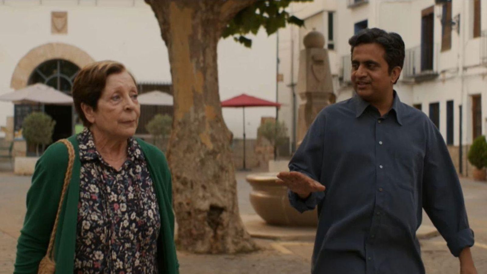 Fotograma de 'L'Àvia i el foraster', de Sergi Miralles