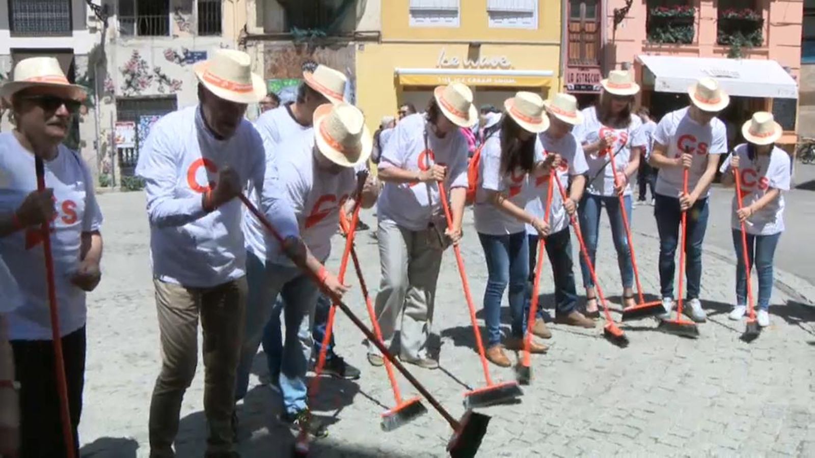 Ciutadans planteja un pla de xoc perquè València “tinga el nivell de neteja que es mereix”