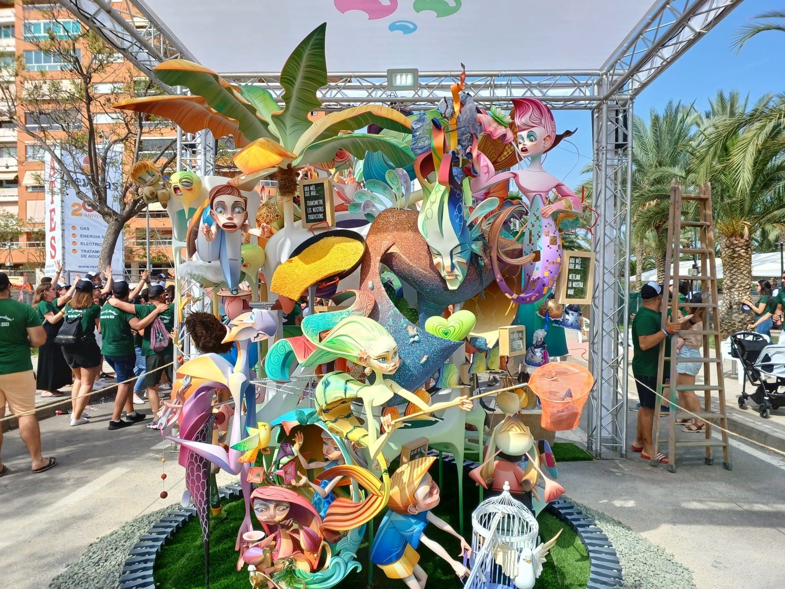 Foguera infantil El Baver - Els Antígons