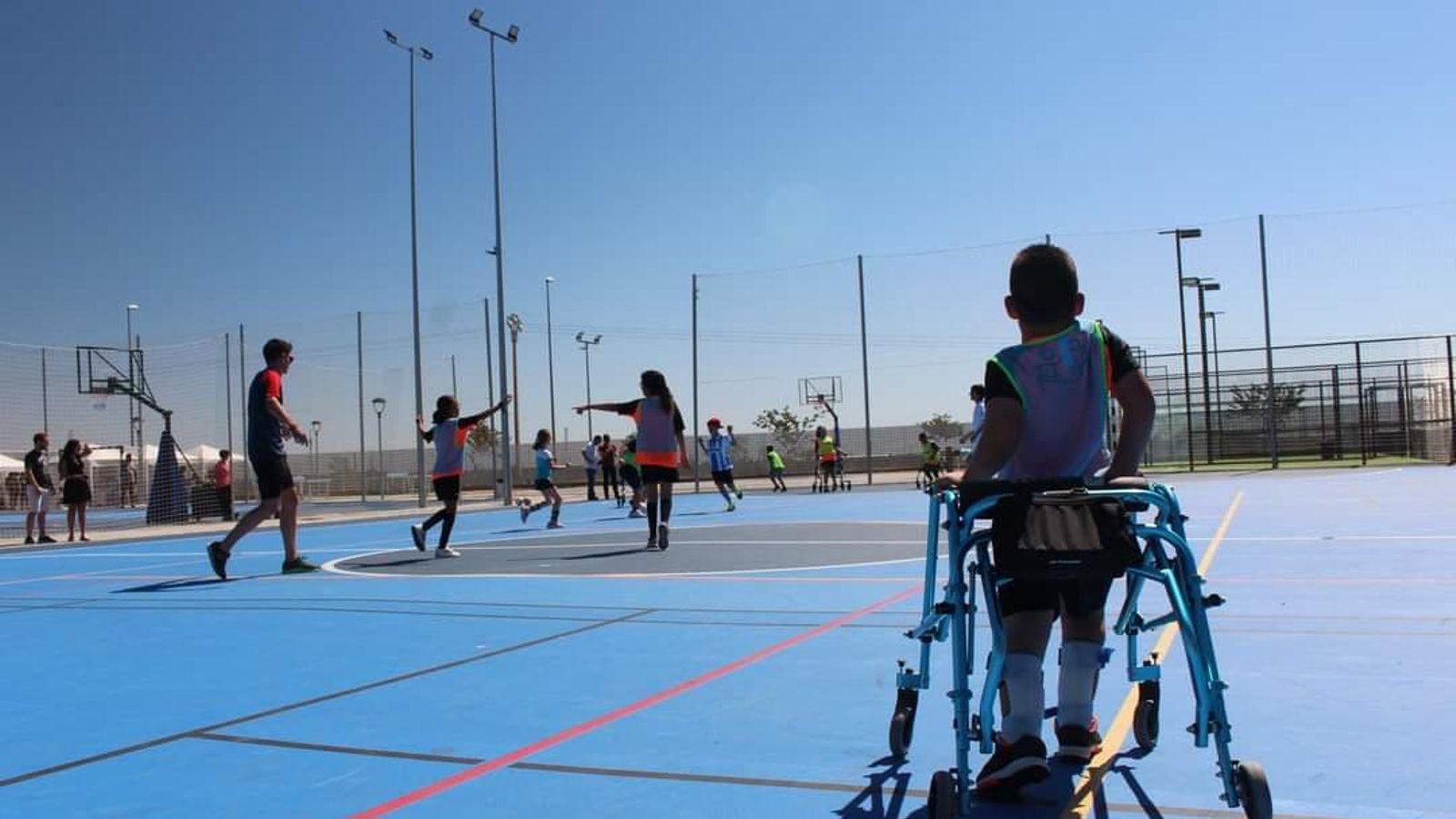 Imatges d'arxiu del club esportiu que el fisioterapeuta detingut va fundar amb altres joves de Torrent