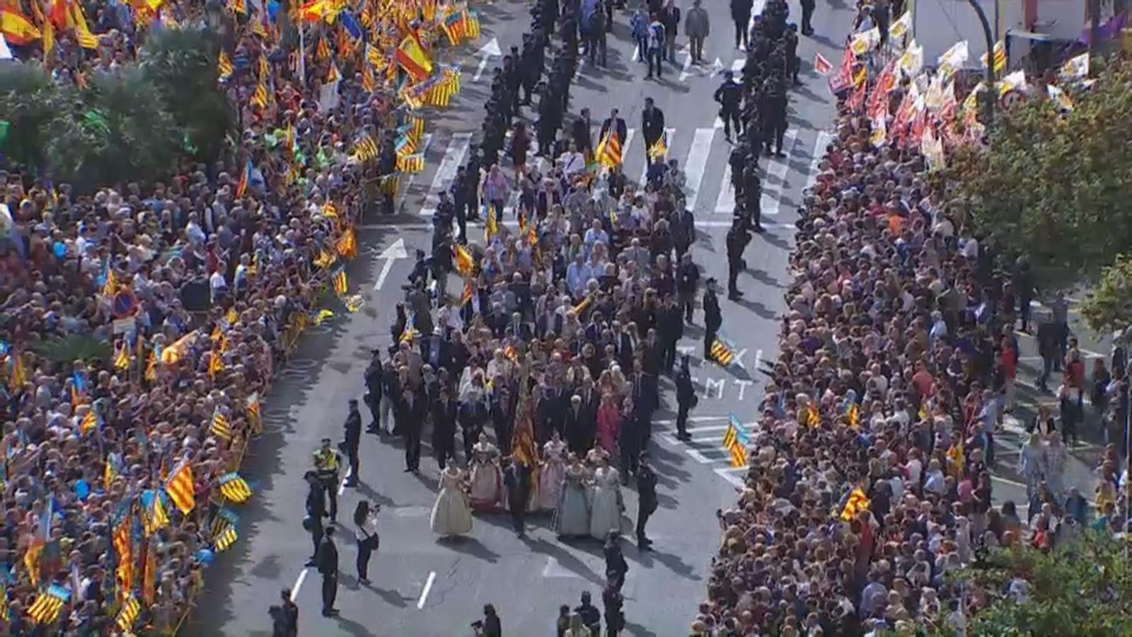Aquest serà el recorregut de la tradicional processó cívica a València, encapçalada per la reial senyera