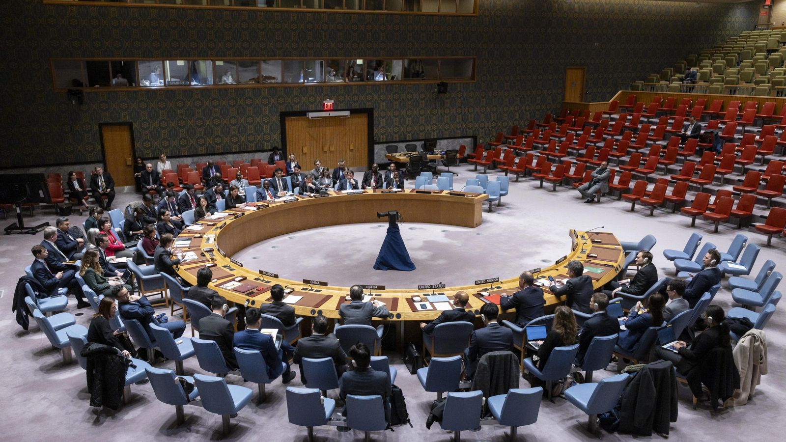 Sessió del Consell de Seguretat requerida per Rússia per a aclarir l'incident amb l'avió militar rus