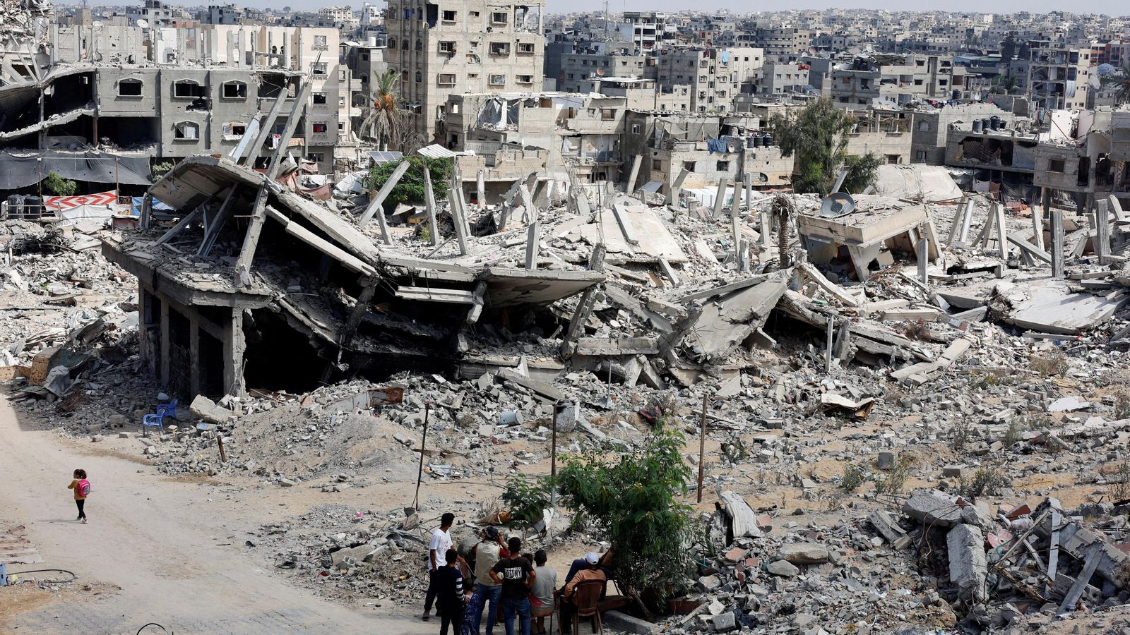 La imatge de Khan Yunis, la segona ciutat de la Franja de Gaza, després d'un any de guerra