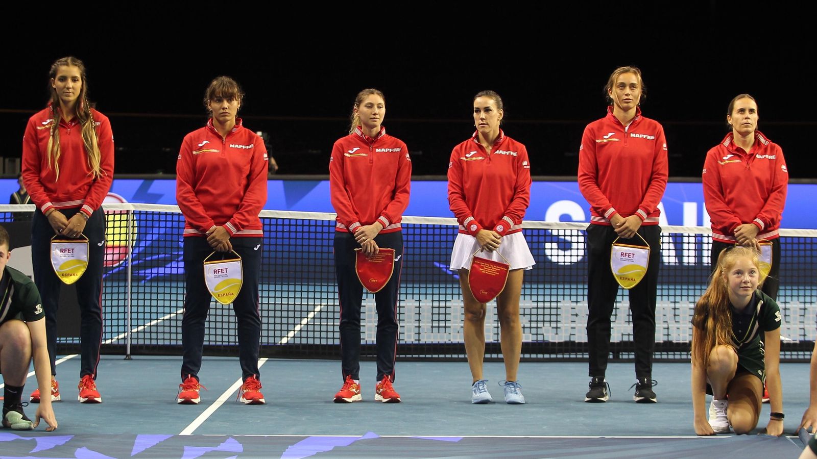 Masarova, Bolsova, Bucsa, Párrizas i Badosa formen l'equip espanyol capitanejat per Anabel Medina Masarova, Bolsova, Bucsa, Párrizas i Badosa formen l'equip espanyol capitanejat per Anabel Medina