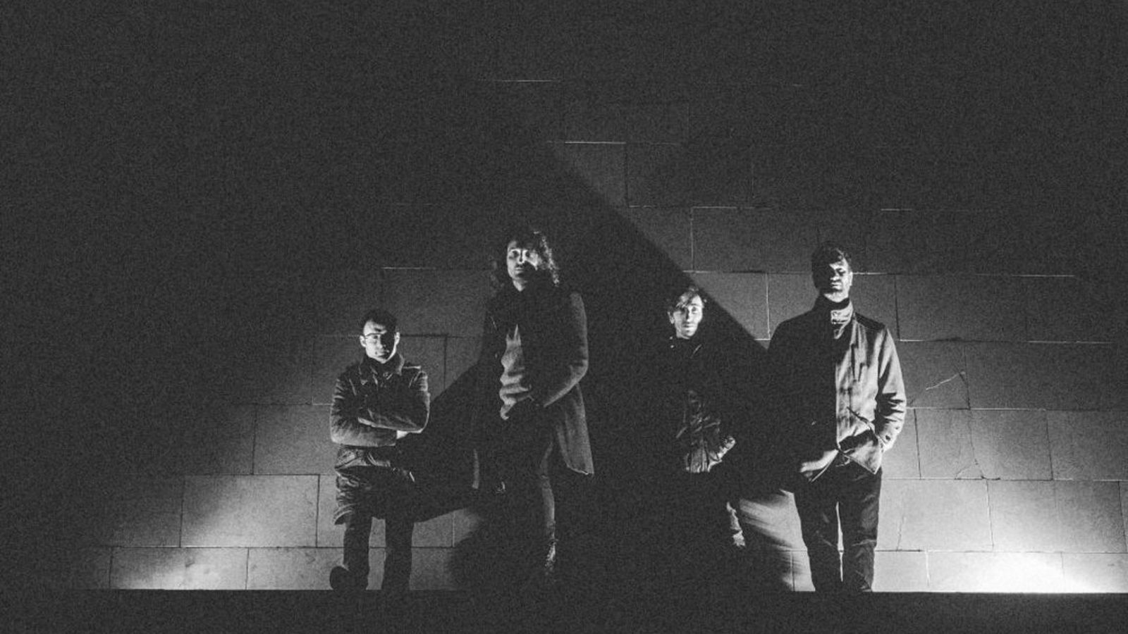 26.08.2019 | Segona hora: #SisGrausdeSeparació entre We Are Not Brothers i Kraftwerk