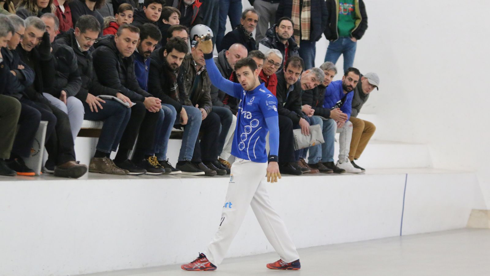 De la Vega revoluciona la lliga d\'escala i corda i la igualtat es manté en raspall