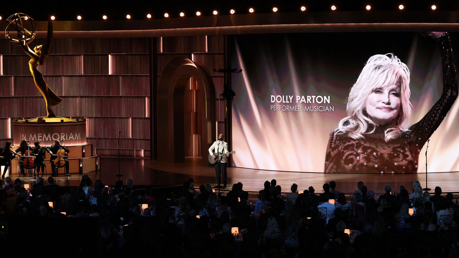 Moment de l''In memoriam' dedicat a Dolly Parton