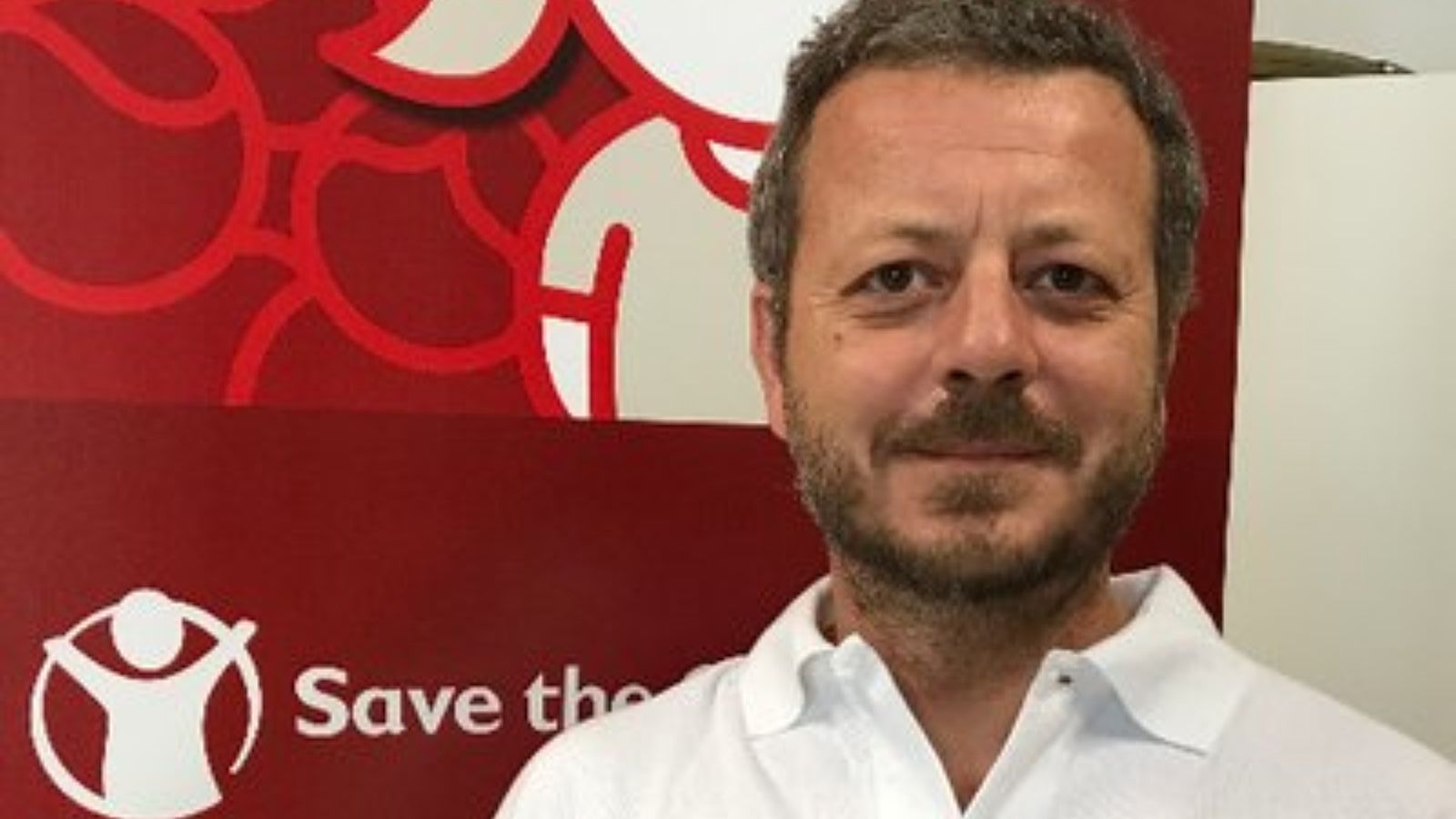 Rodrigo Hernández, director de Save the children CV