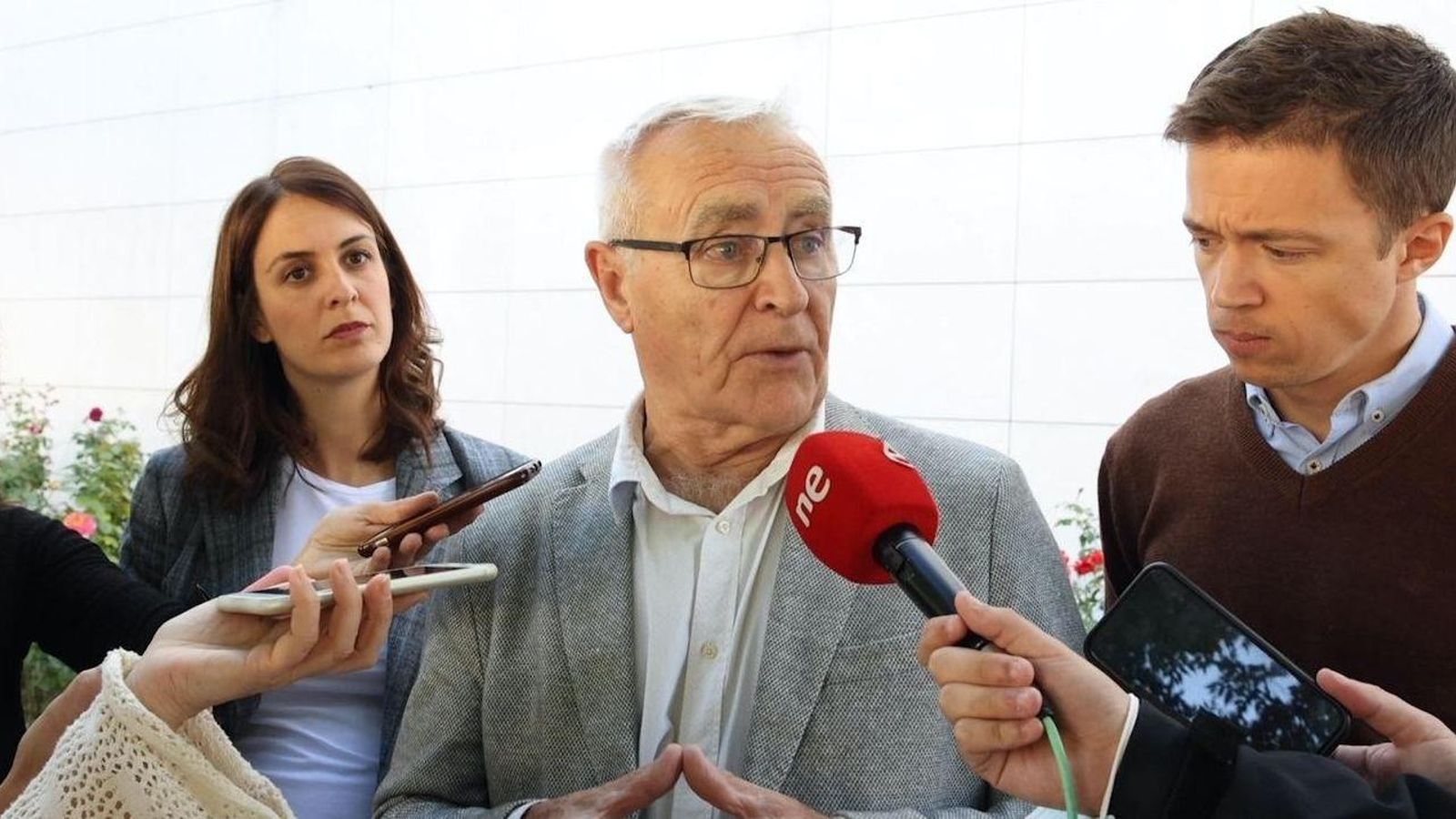 L'alcalde de València, Joan Ribó, amb Rita Maestre i Iñigo Errejón aquest dissabte a Madrid L'alcalde de València, Joan Ribó, amb Rita Maestre i Iñigo Errejón, aquest dissabte a Madrid