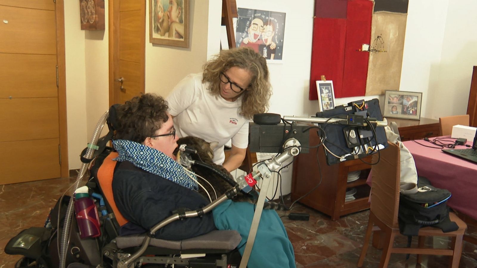 En l'actualitat hi ha 14.050 persones valencianes i valencians no professionals cuidant de persones amb dependència