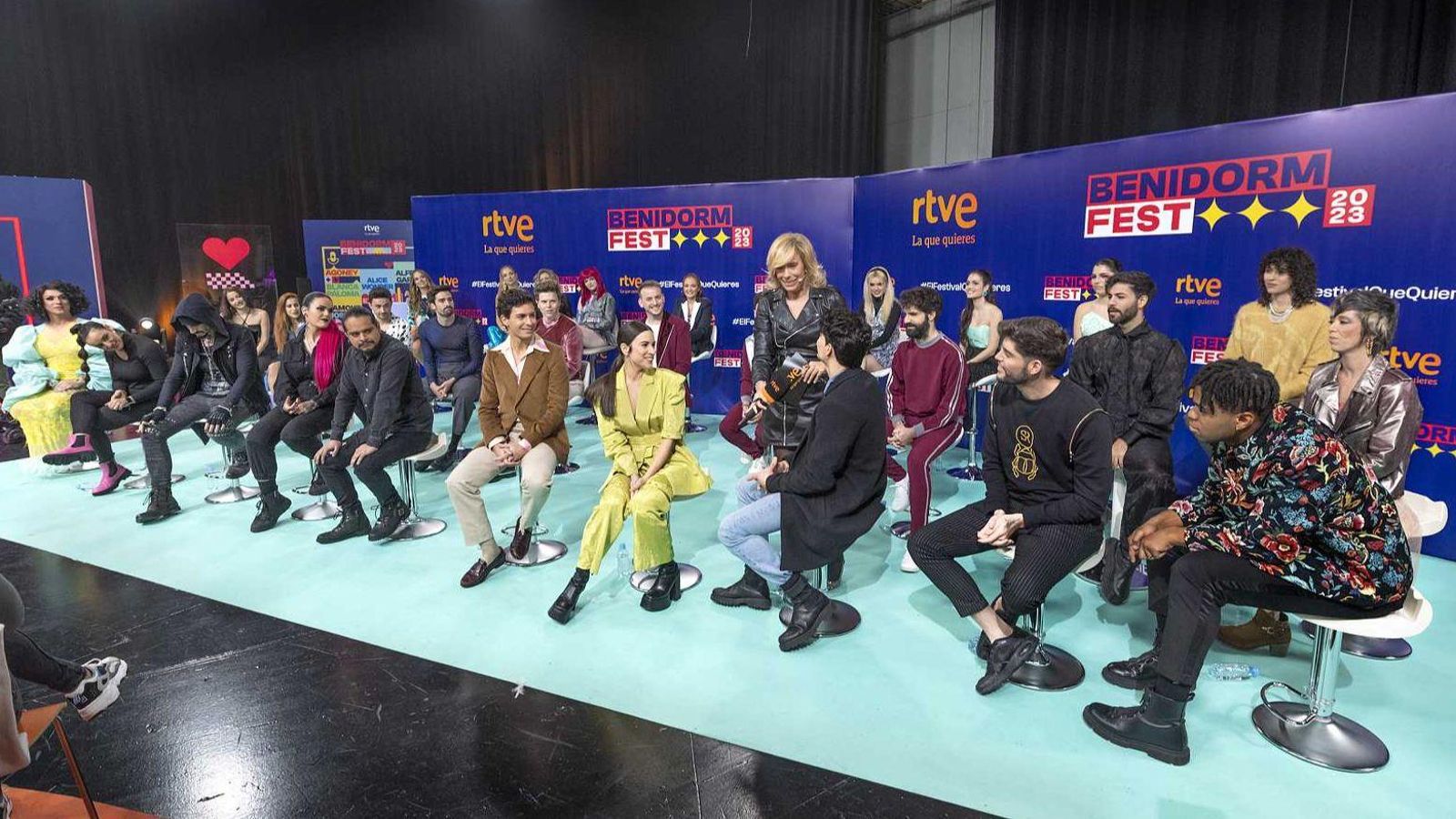 Els participants del Benidorm Fest en la presentació dels seus temes