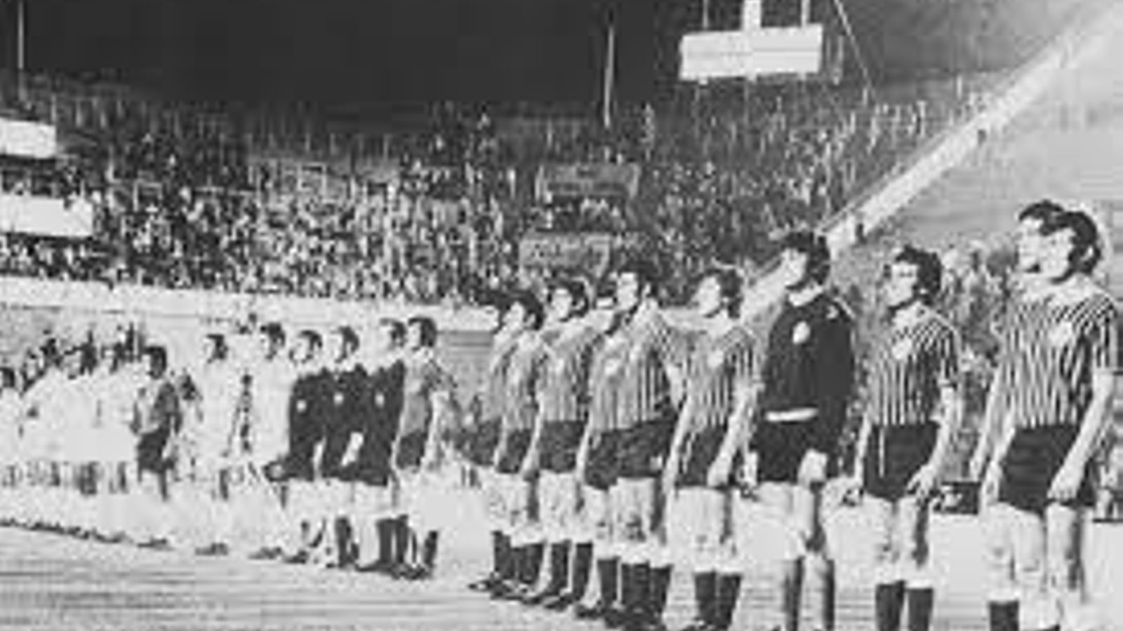 València i Hajduk Split van empatar a zero a Mestalla el 1971 València i Hajduk Split van empatar a zero a Mestalla en 1971