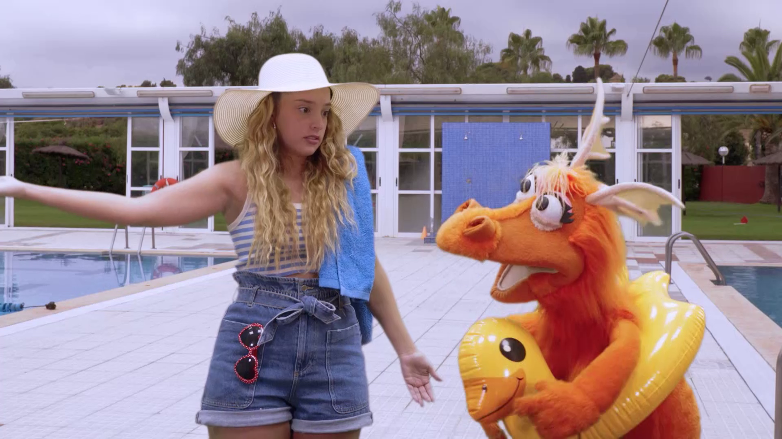 Els consells de Les Feretes | L'ama de la piscina