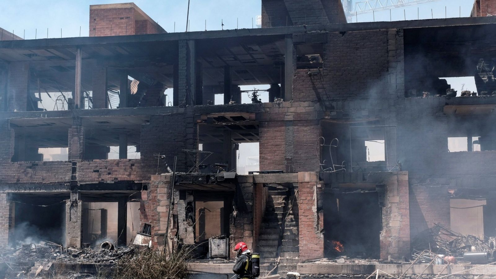 Investiguen si la parella encadenava la dona morta en l’incendi d’Eivissa