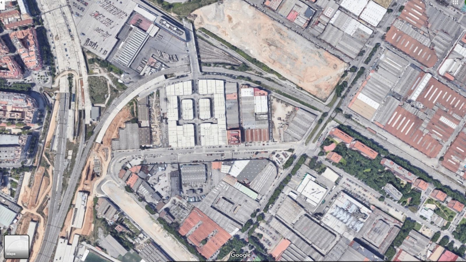 Imatge aèria del polígon on ha ocorregut l'explosió a Barcelona