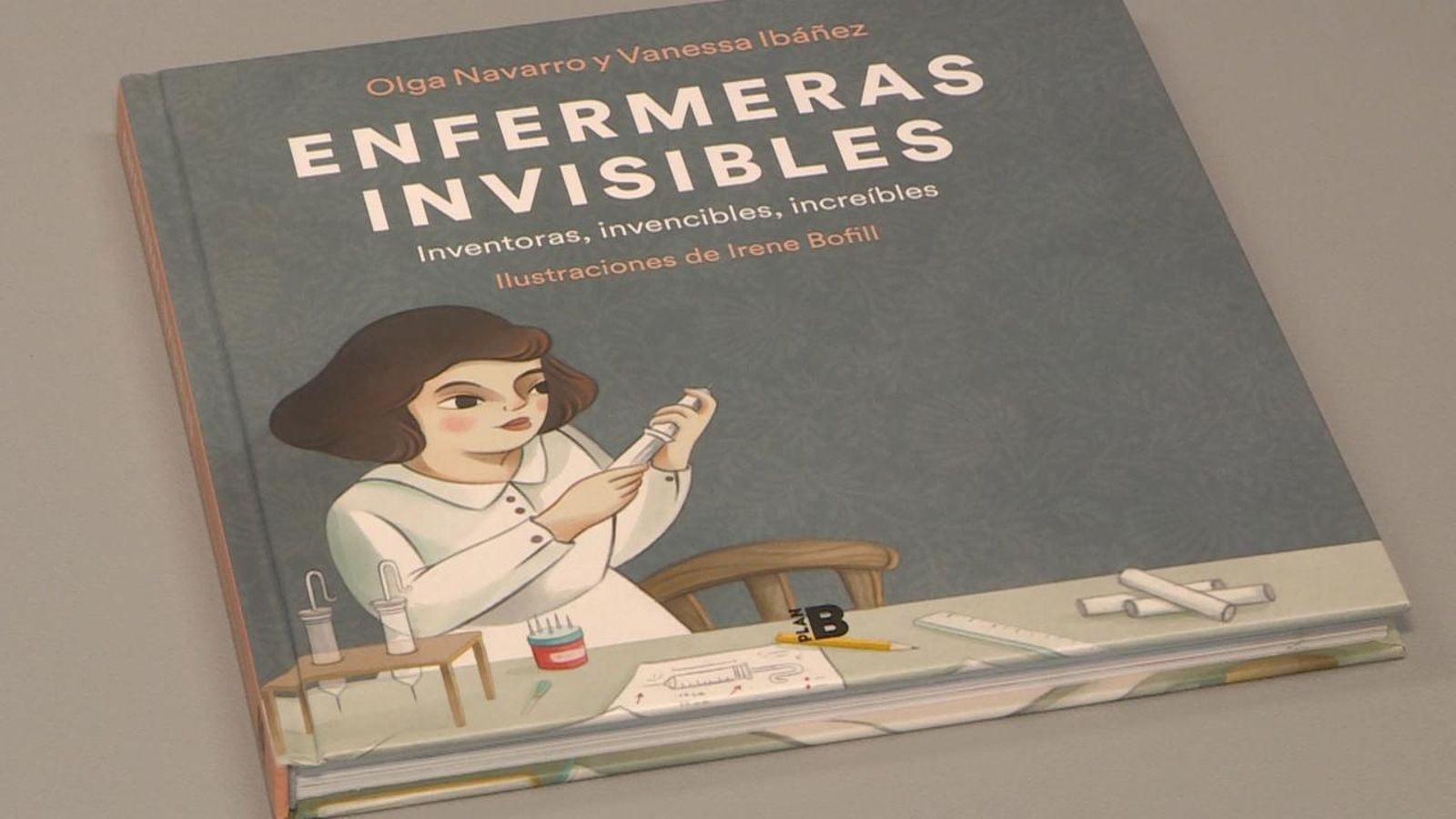Còmic infermeres invisibles