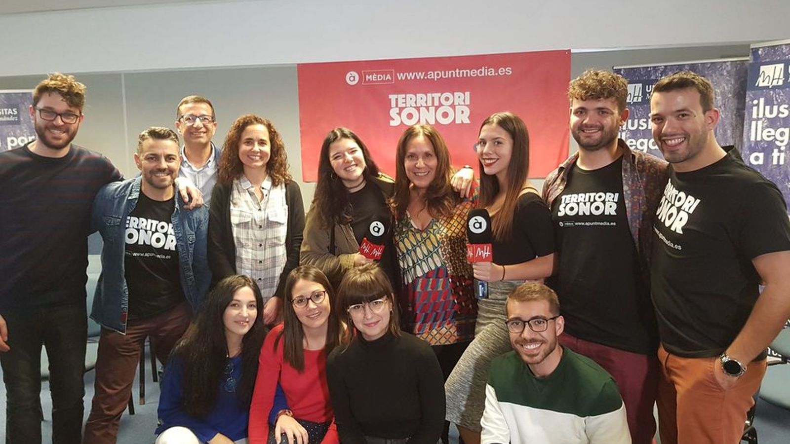 12.12.2018 | Continuem celebrant el nostre primer aniversari des de la ràdio de la Universitat Miguel Hernández d\'Elx