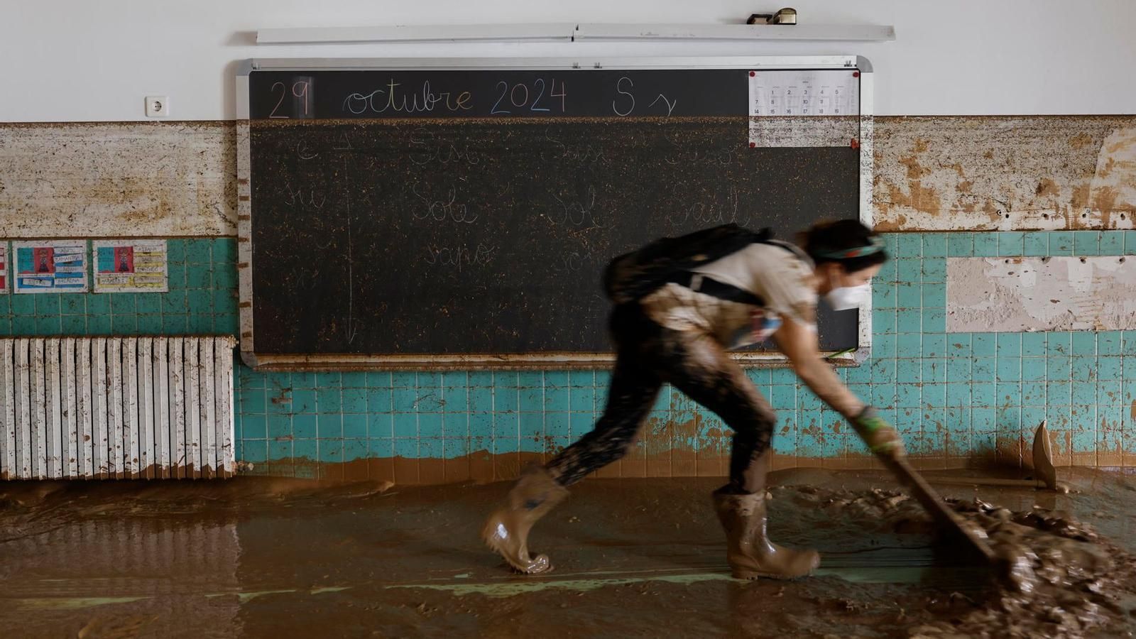 Fampa-València i l’ONG Educo amplien les colònies per a menors afectats per la barrancada