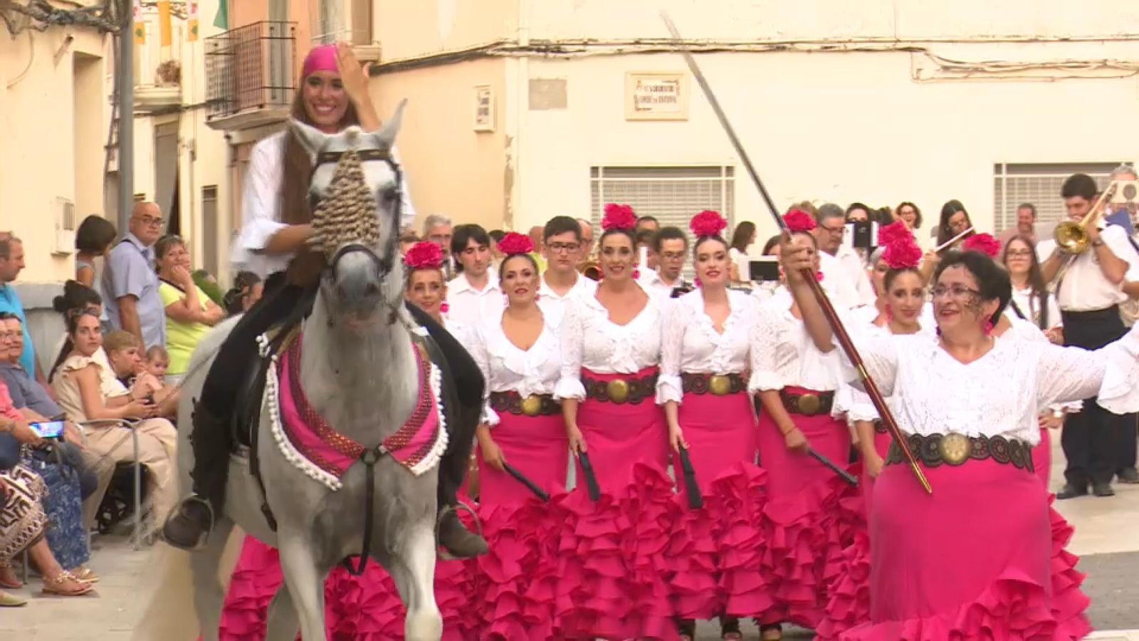 Desfilades de Moros i Cristians