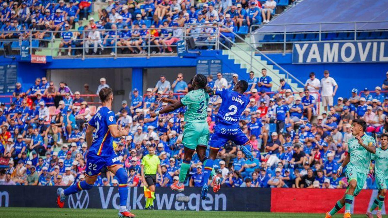 Imatge del partit entre el Getafe i el Llevant