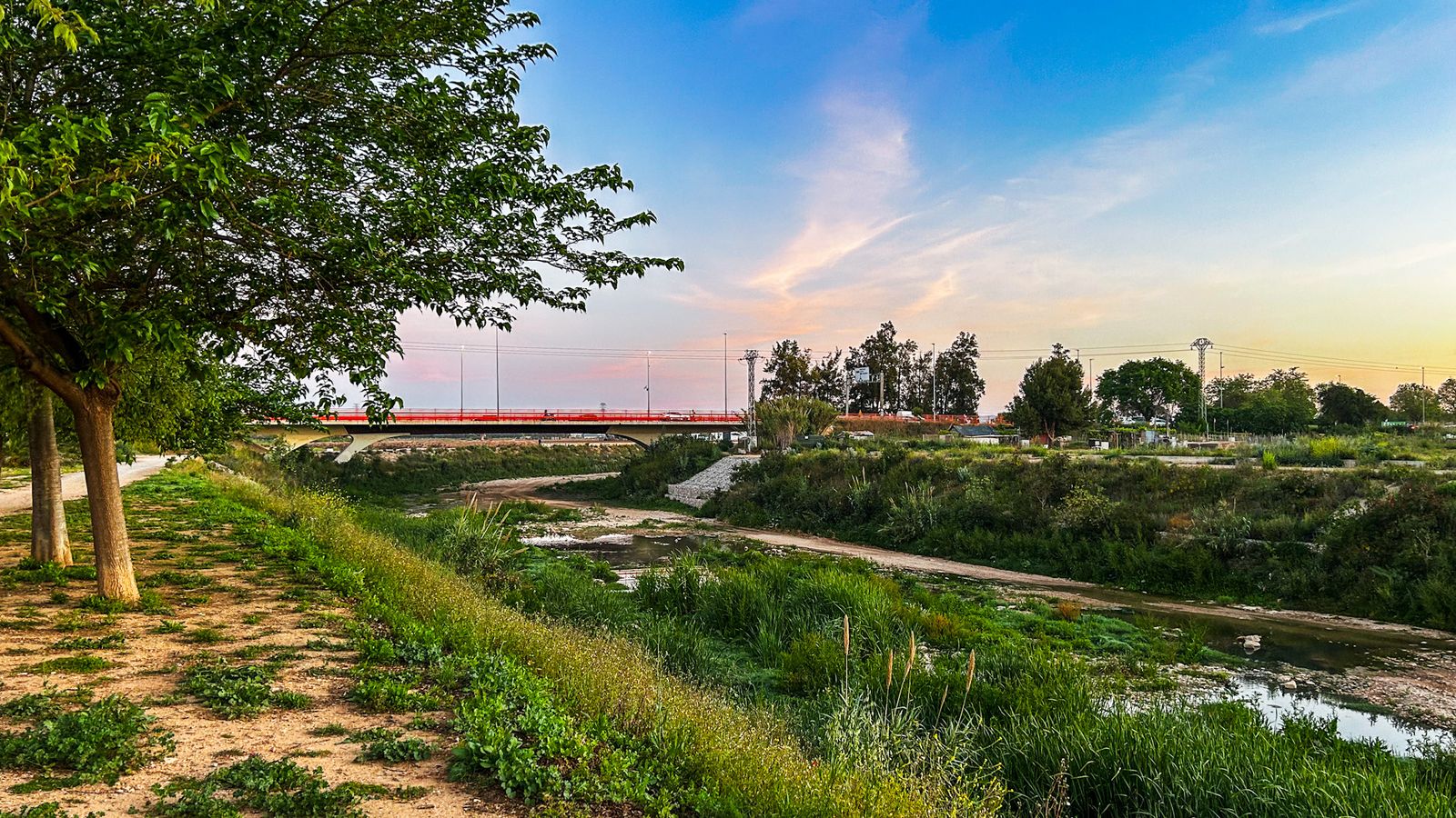 10 LLUM CABANES, Catarroja, l'Horta Sud