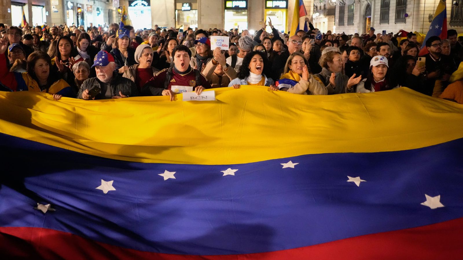 Veneçolans es concentren a Barcelona