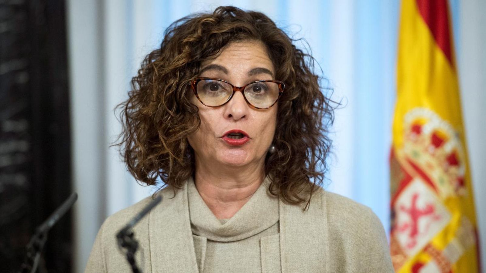 La ministra d'Hisenda, María Jesús Montero, durant l'acte de presa de possessió de la seua cartera