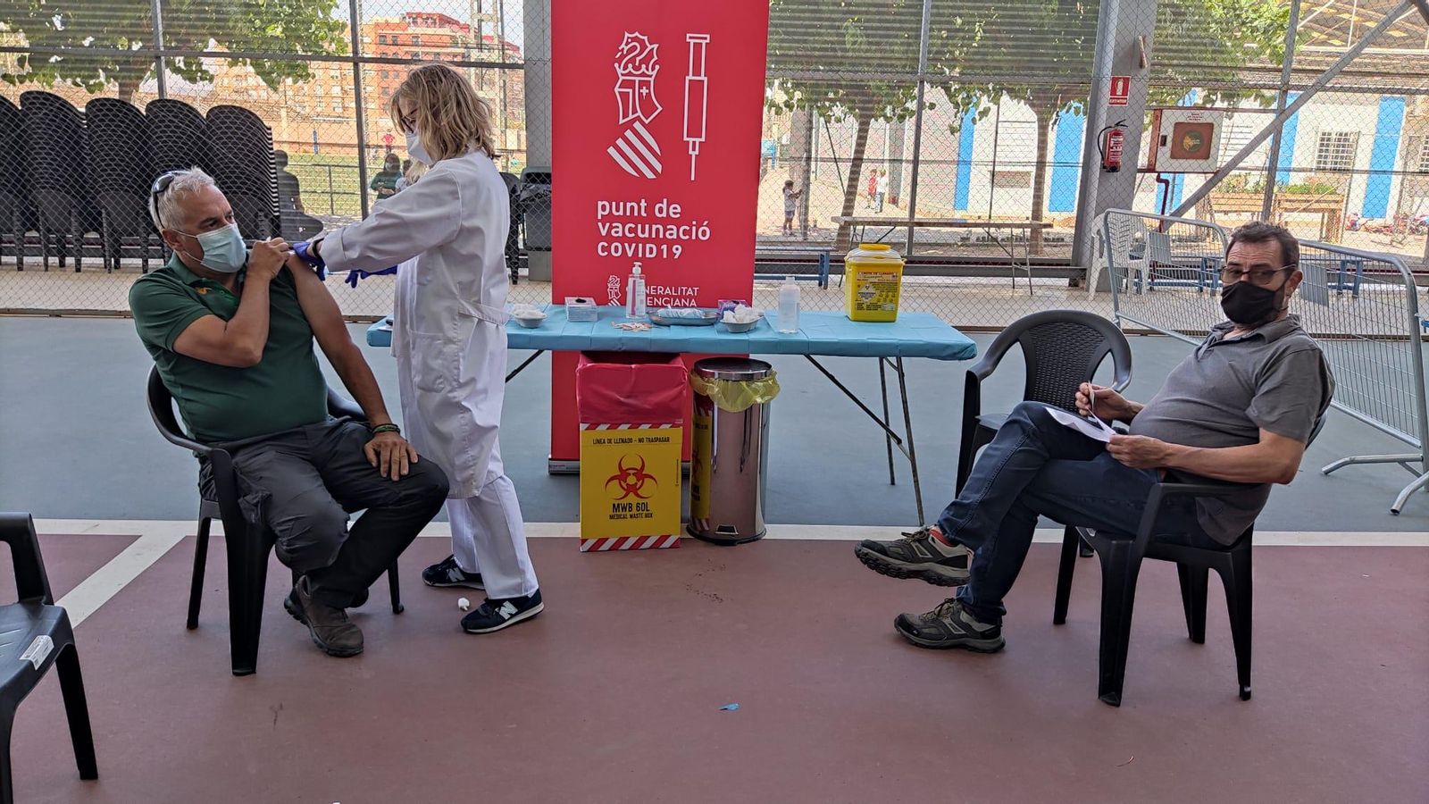 Un dels punts de vacunaciço de l'àrea de Salut València-Clínic-la Malva-rosa