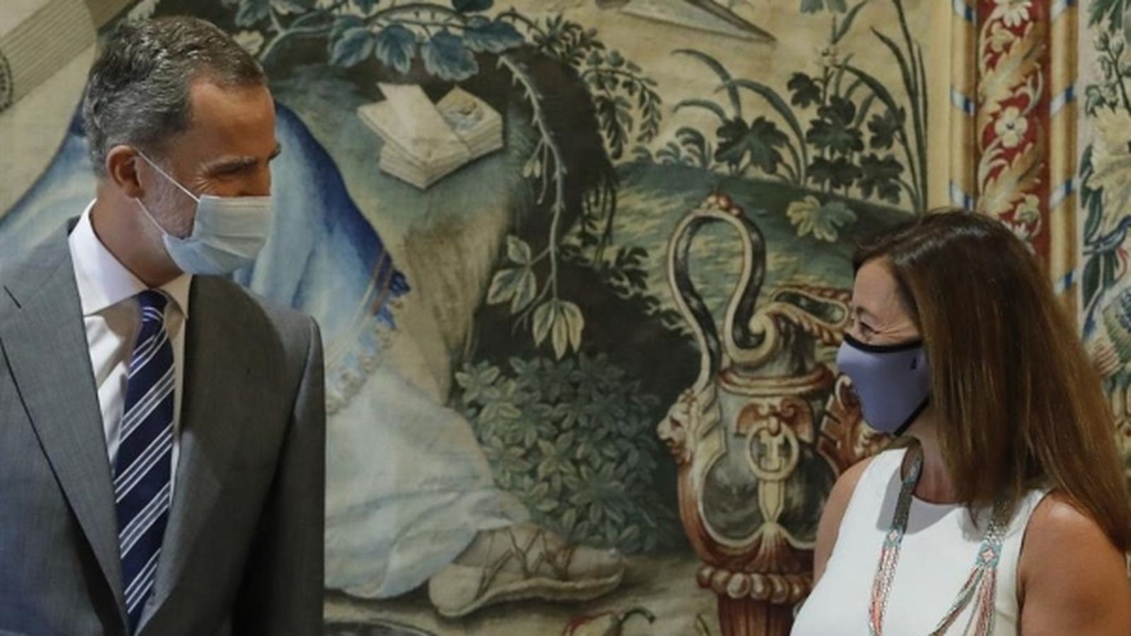 Felip VI rep en audiència la presidenta balear, Francina Armengol