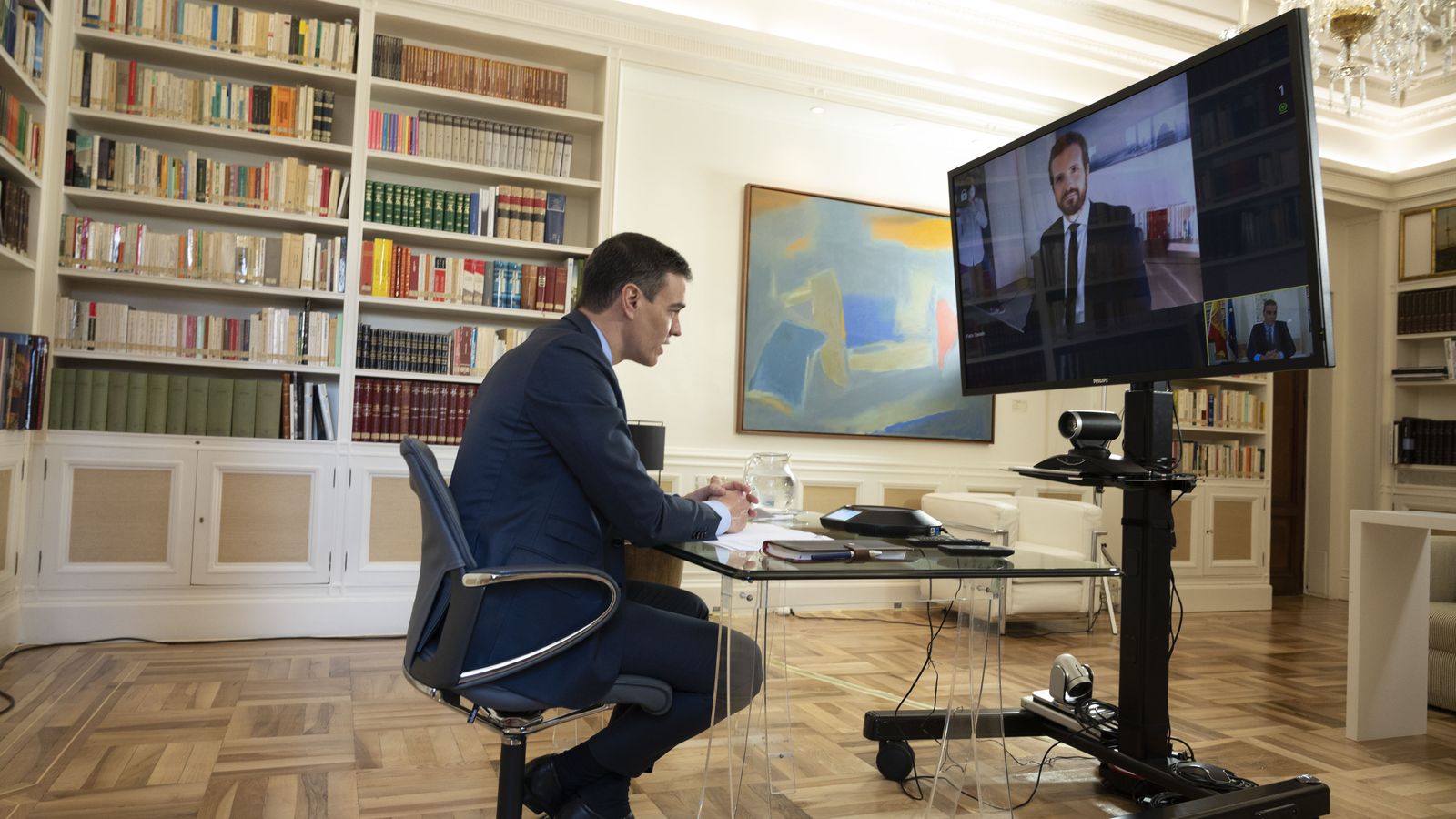 Imatge d'arxiu d'una reunió entre Pedro Sánchez i Pablo Casado