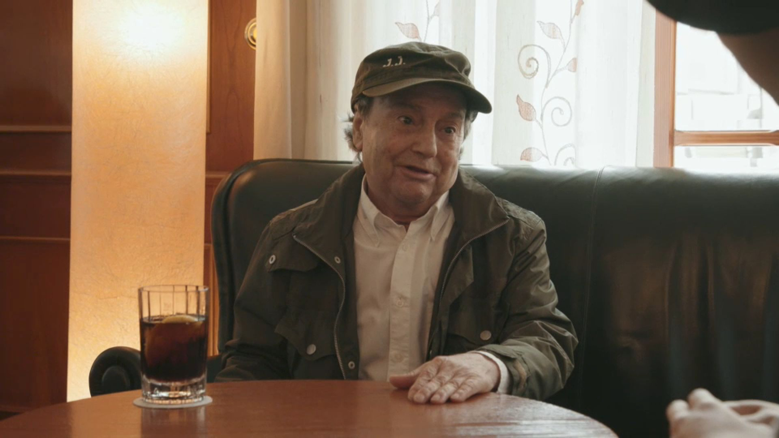 Joselito, actualment, a Utiel, on sempre ha viscut, durant l'entrevista amb Hu Zhao