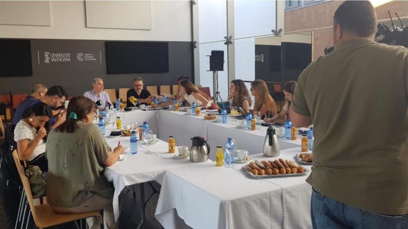 El director general de l’IVC, Abel Guarinos, i el director adjunt d’Arts Escèniques de l’IVC, Roberto García, han presentat el programa | IVC