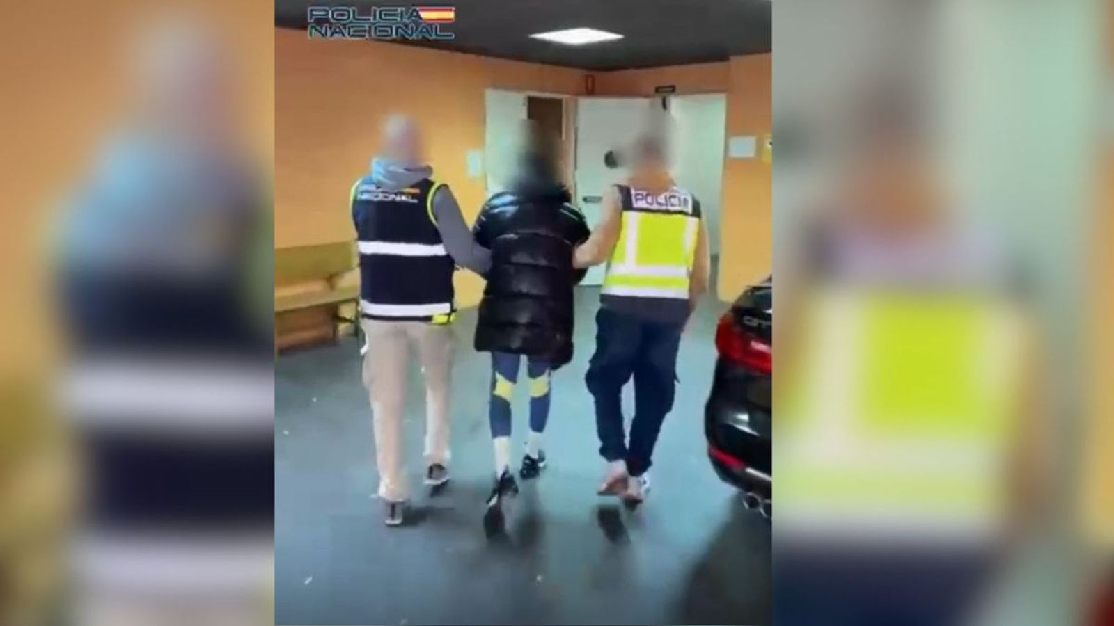 En imatge, la detenció del presumpte autor dels tirs, el nebot de la víctima