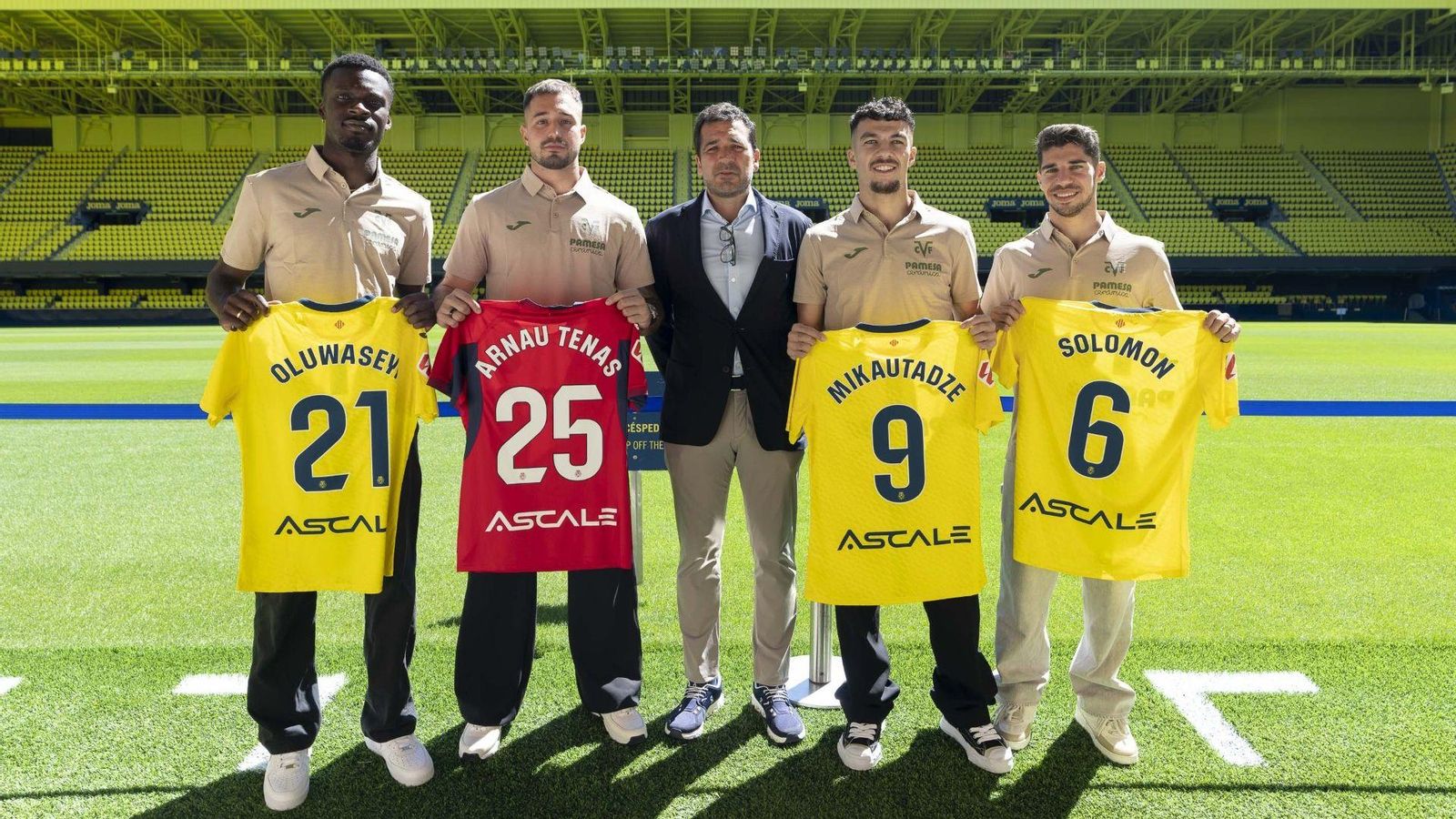 El Villarreal presenta els quatre últims fitxatges