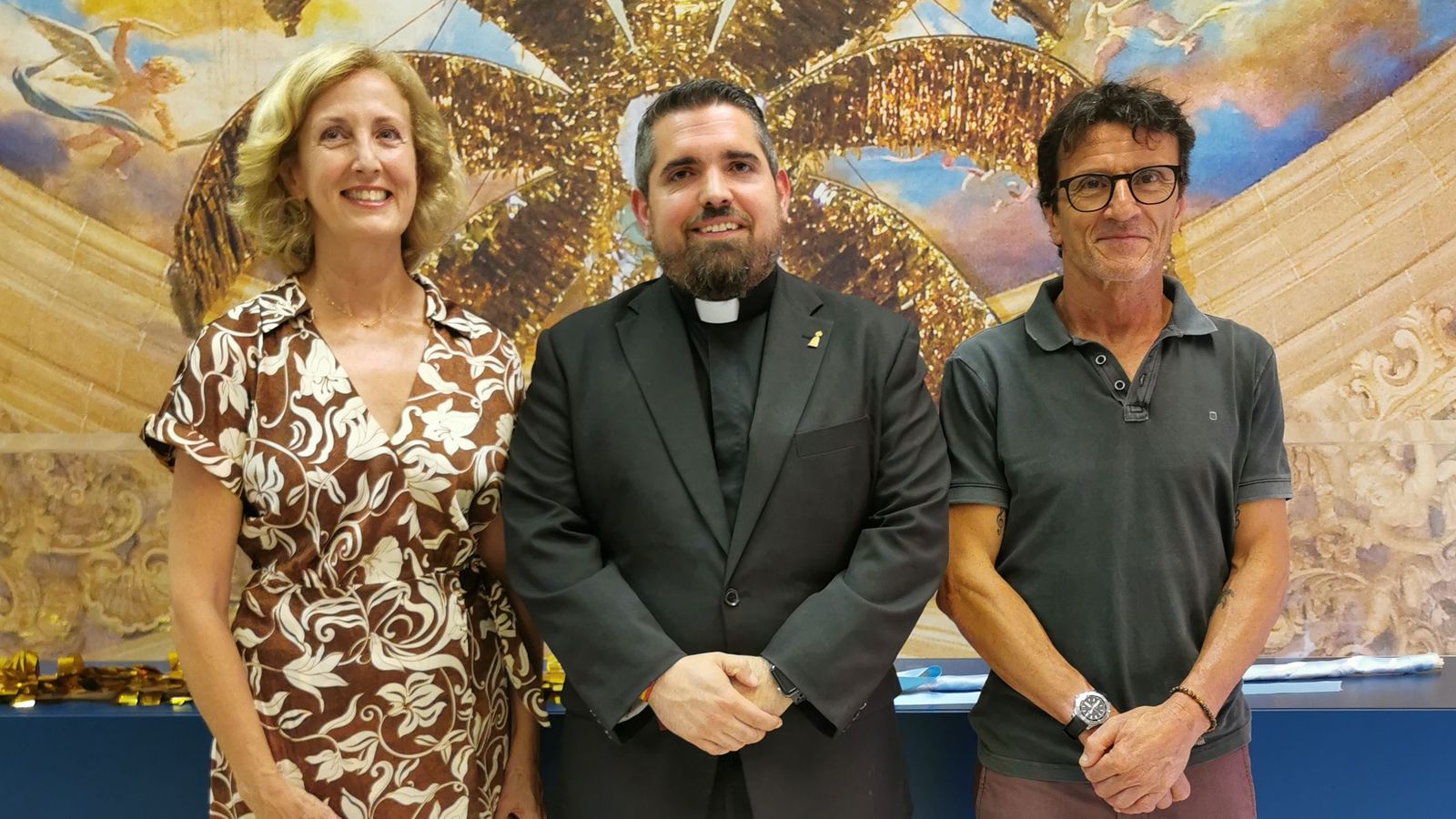 Els tres electes d'enguany en l'acte d'aquest dimecres en què s'ha anunciat el seu nomenament per a ocupar aquests càrrecs honorífics