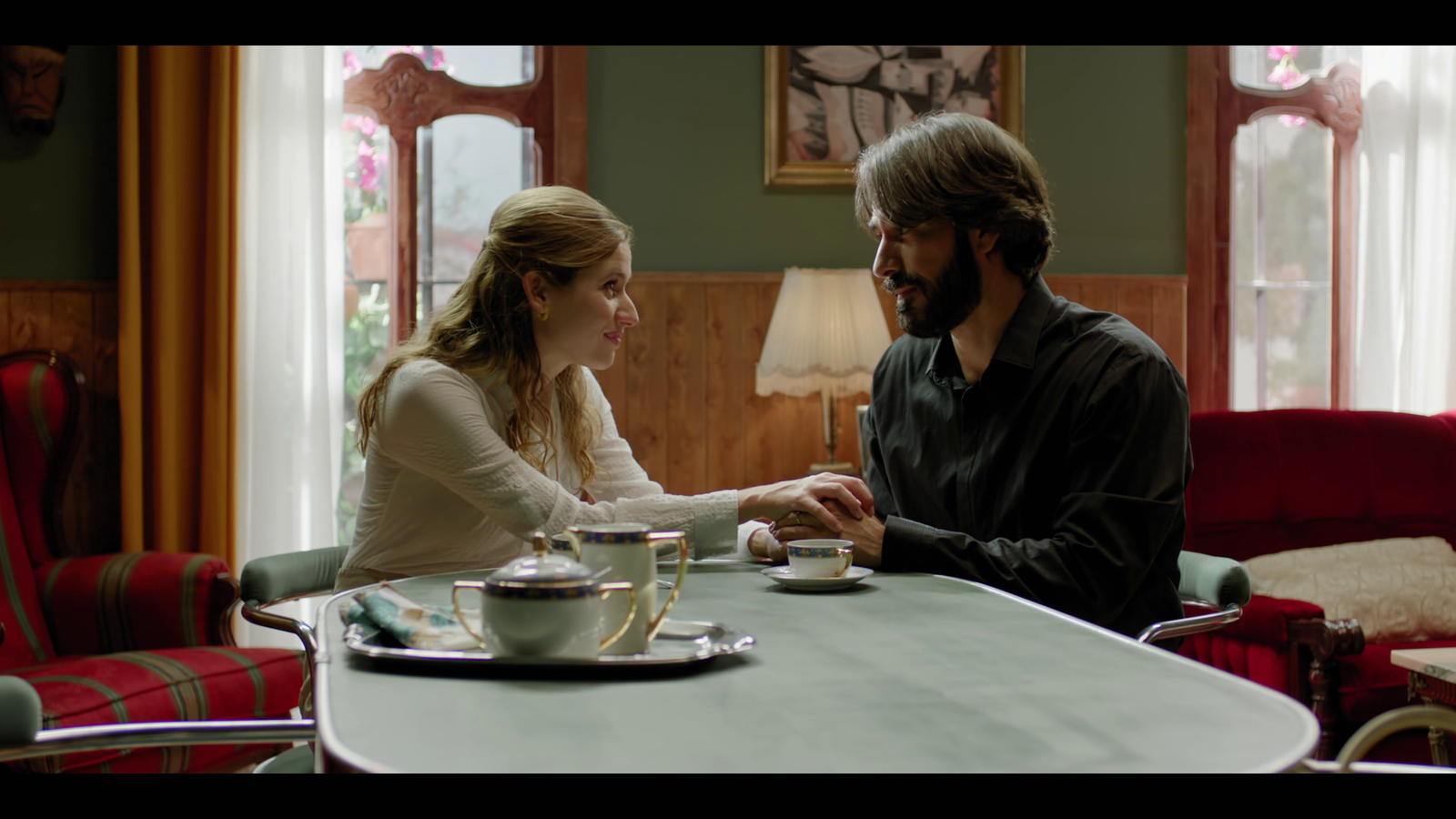 Carmina (Paula Muñoz) i Ramón (Alejandro Tous)