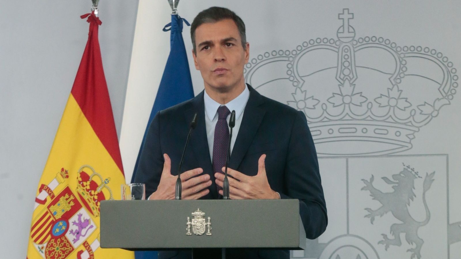 El president del govern espanyol Pedro Sánchez compareix en roda de premsa aquest divendres