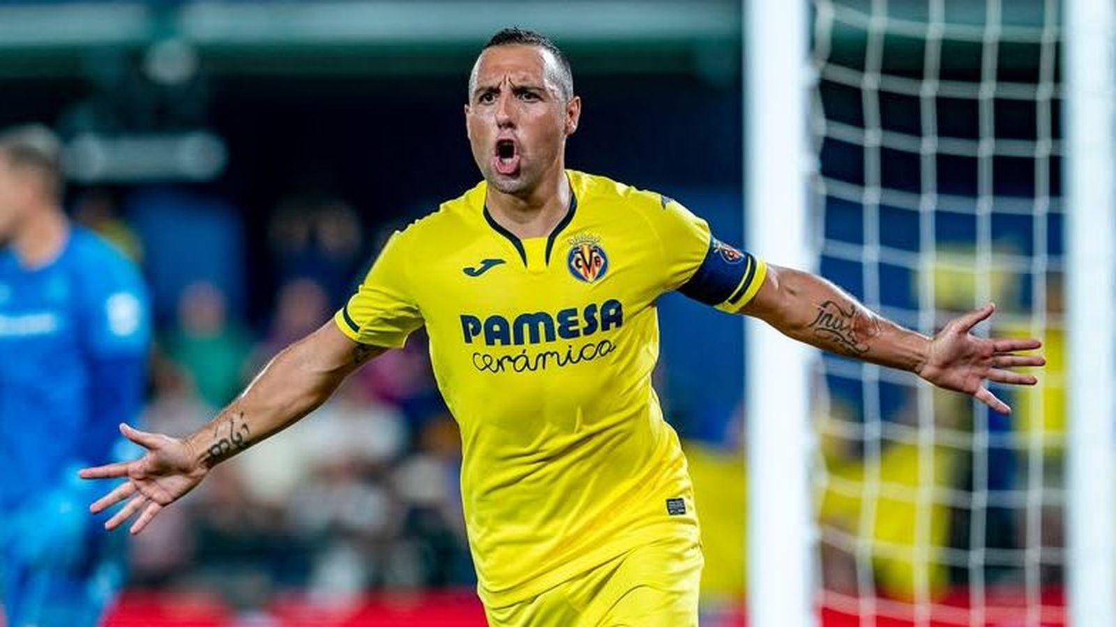 Santi Cazorla amb la camiseta del Villarreal