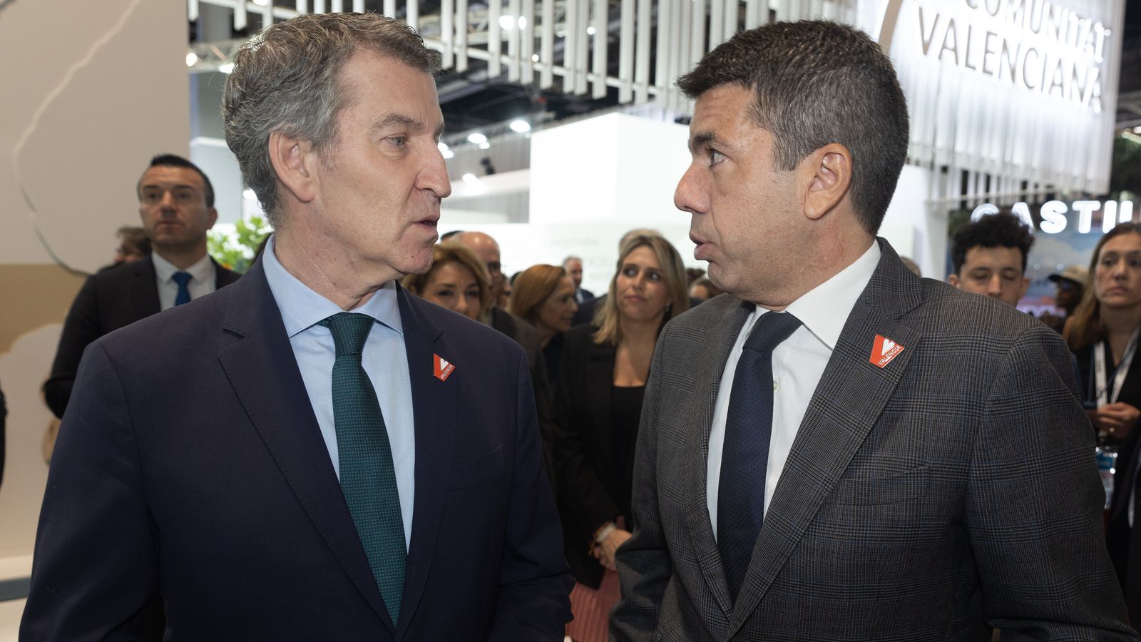 El líder del PP,  Alberto Núñez Feijóo, i el president de la Generalitat, Carlos Mazón, en una imatge d'arxiu