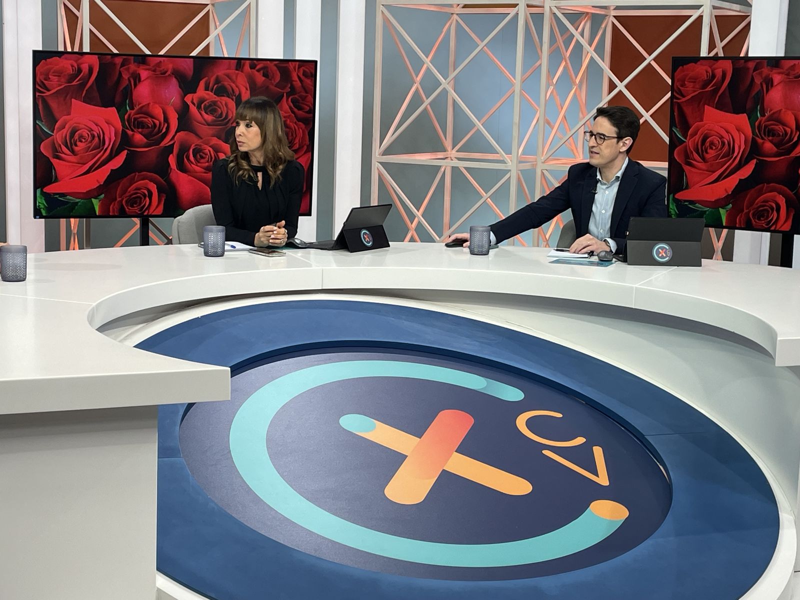 Clara Castelló i Juanma Melero presenten Connexió Comunitat Valenciana