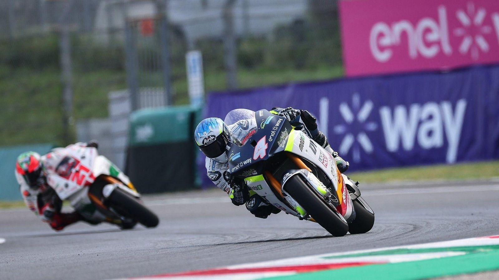Héctor Garzó, durant una carrera Héctor Garzó, durant una carrera