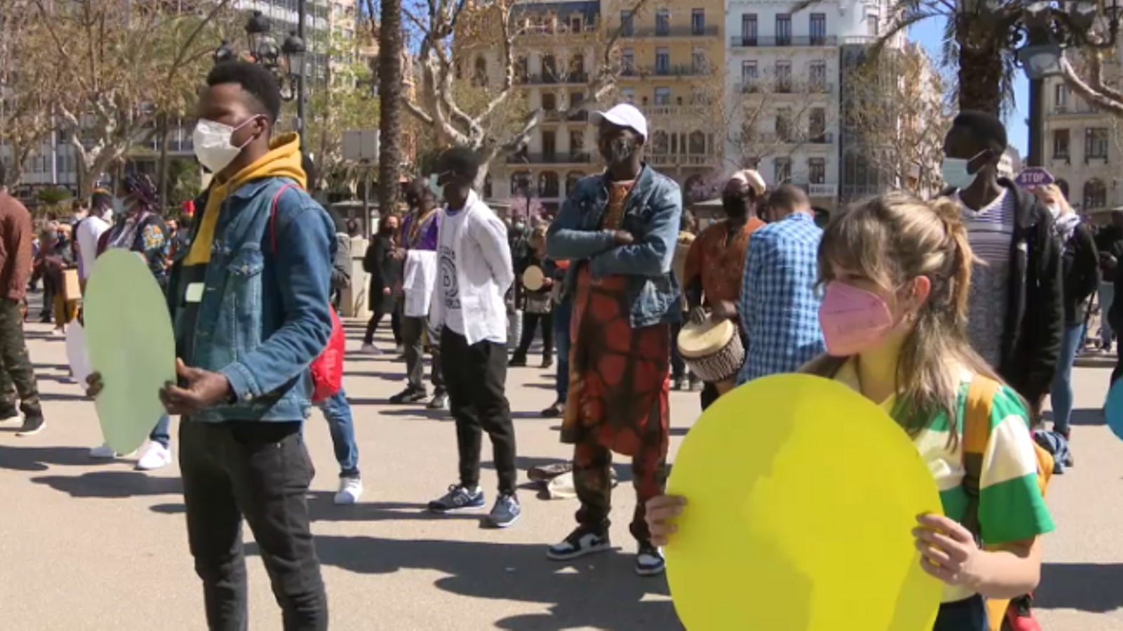 Imatge de la concentració aquest diumenge amb motiu del Dia Internacional contra el Racisme