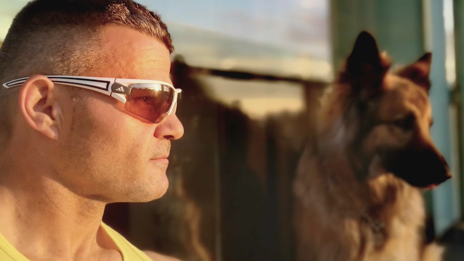 Farala, la gossa de David Casinos, protagonista d' Animalades'