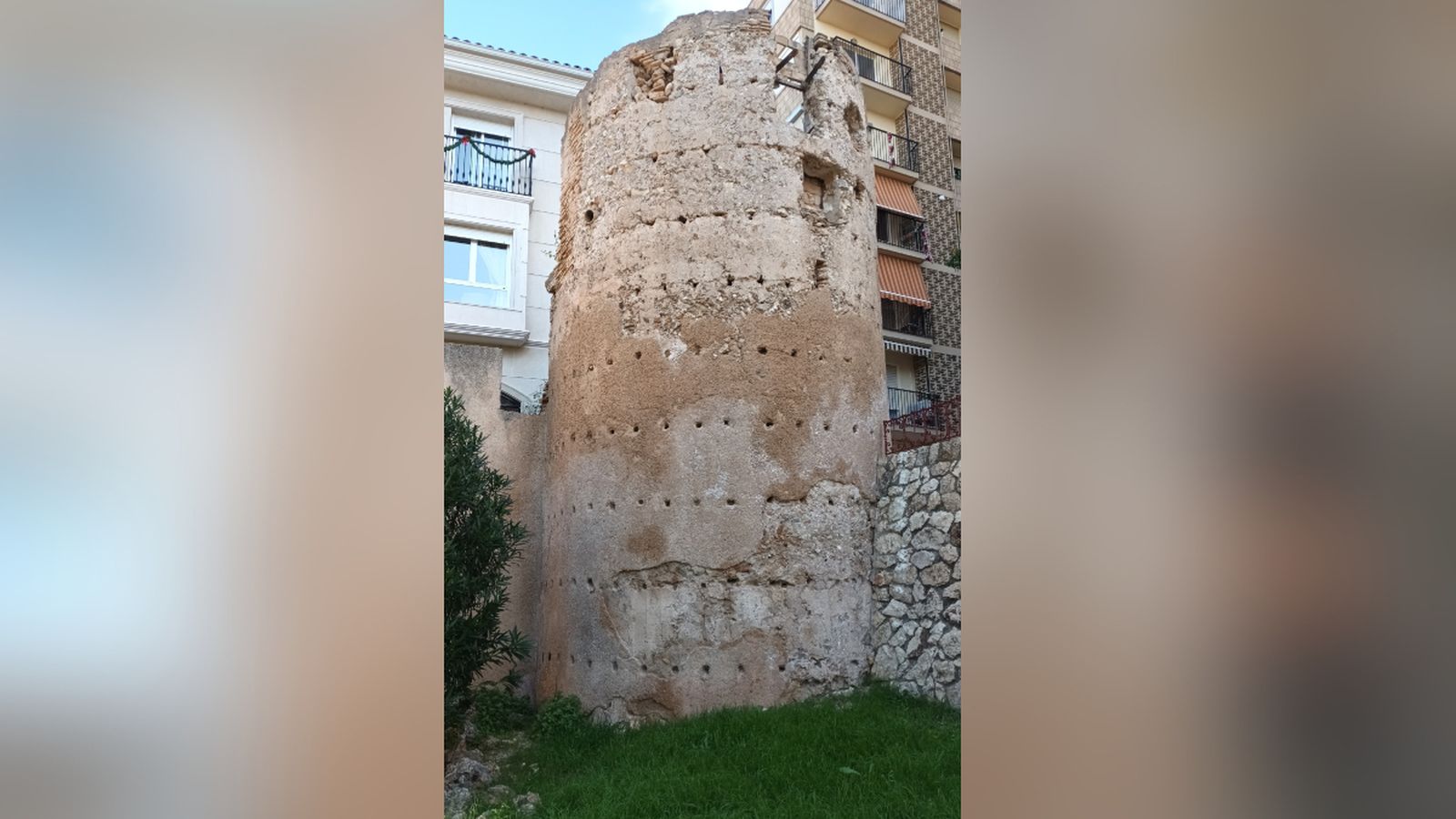 Part de la muralla d'Alzira