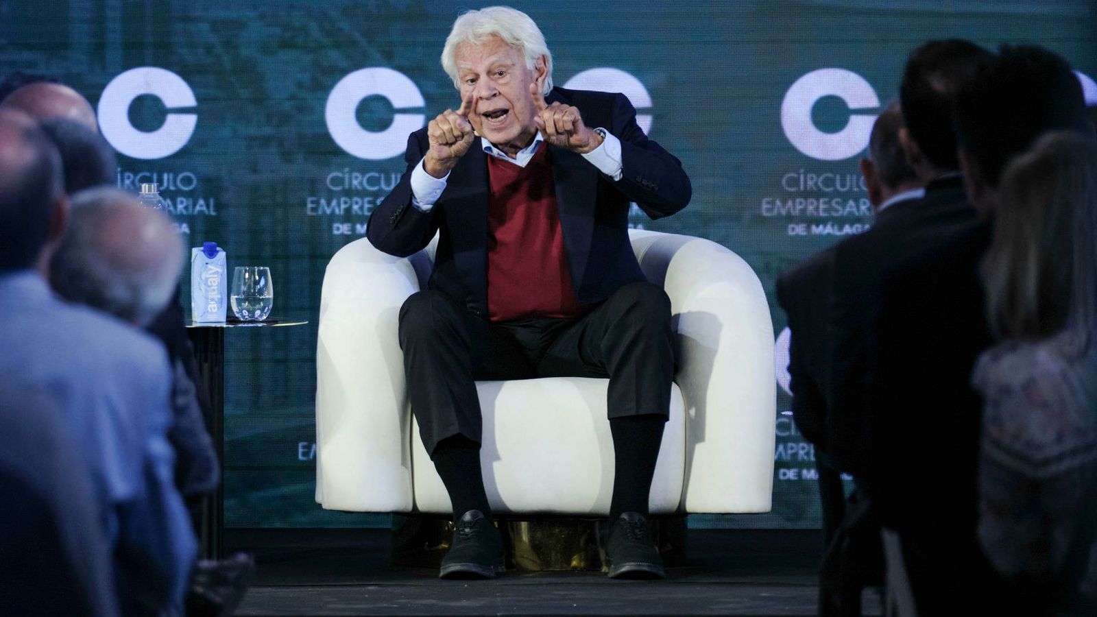 L'expresident del govern espanyol Felipe González durant la seua intervenció, este dijous, a Málaga